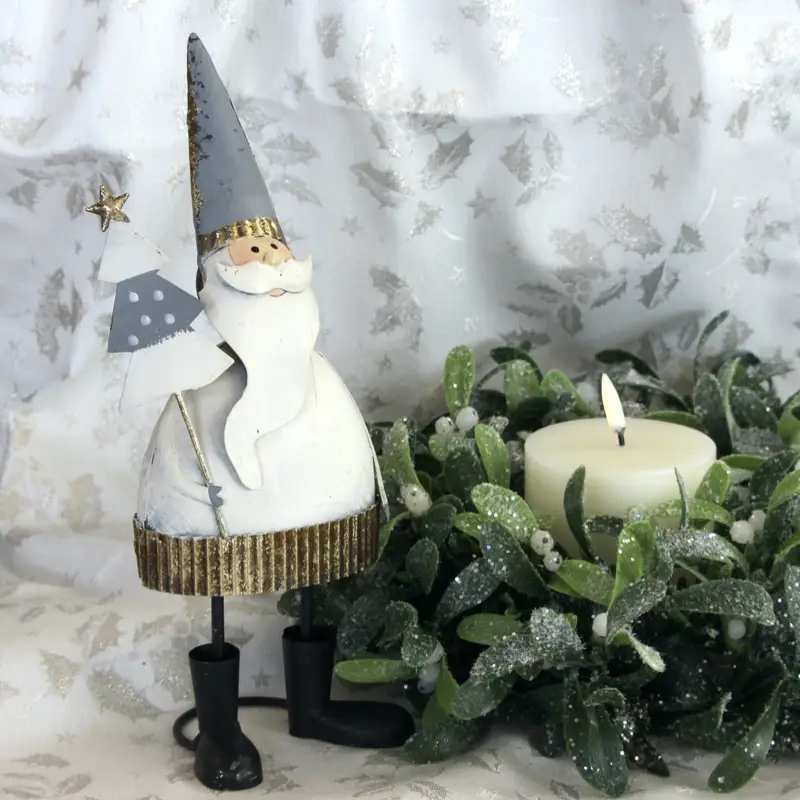 Weihnachtsdeko Weihnachtsmann Figur Metall mit Baum Höhe 29 cm