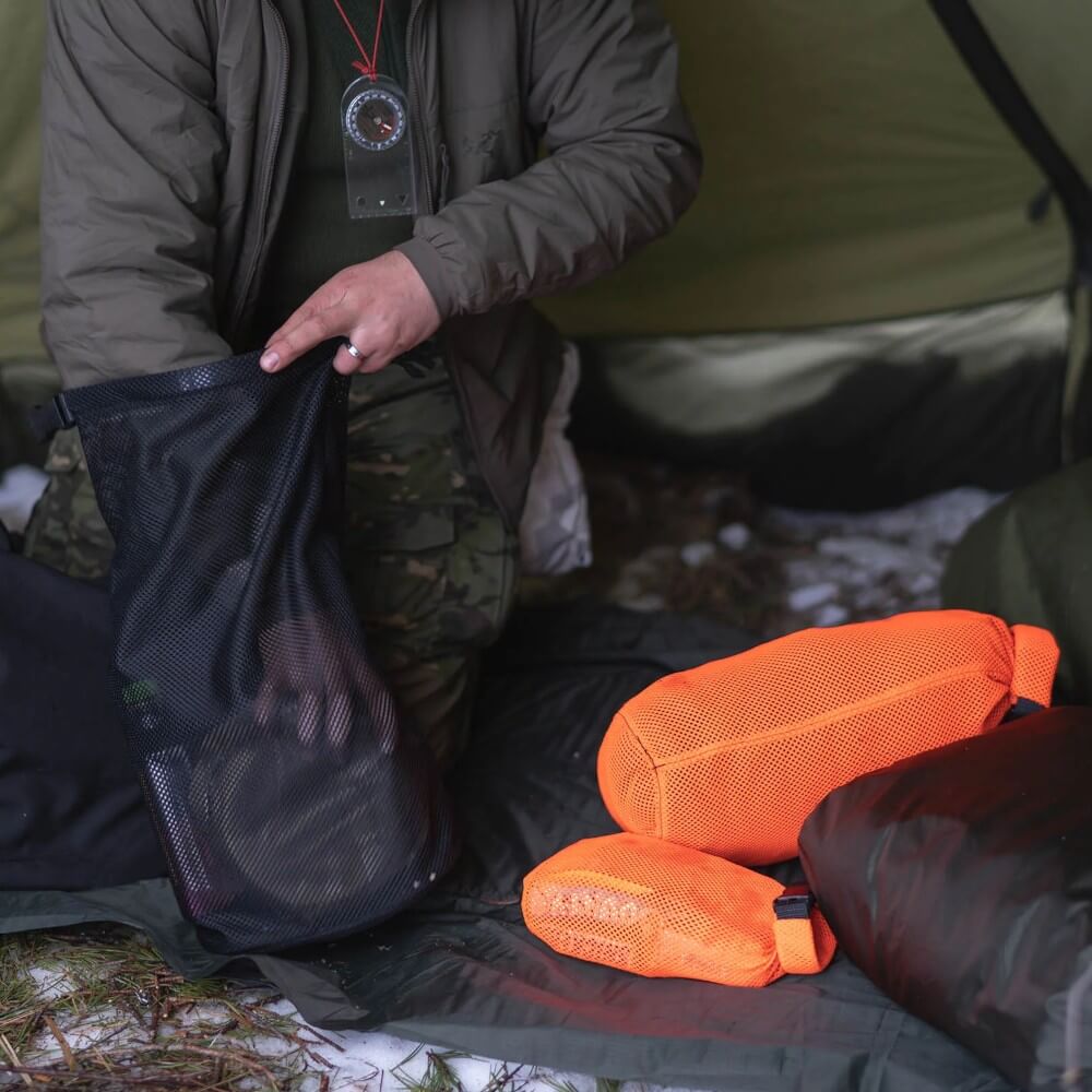 Savotta Rolltop Stuffsack Mesh green – Bild 6