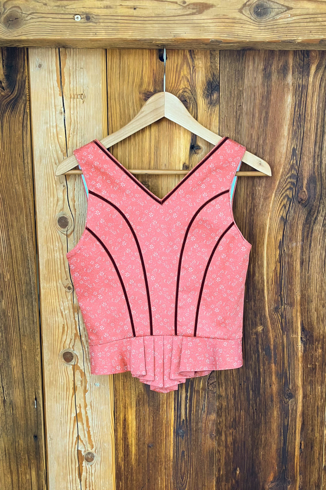 Mieder “Höflein” – Bild 3